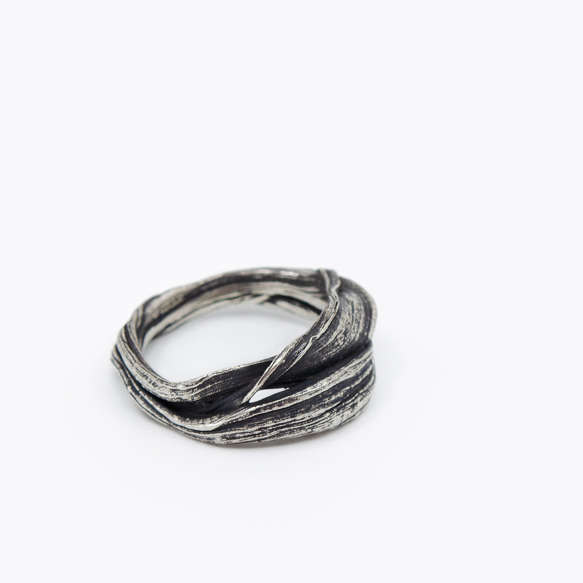 Mitsuro Hikime ring