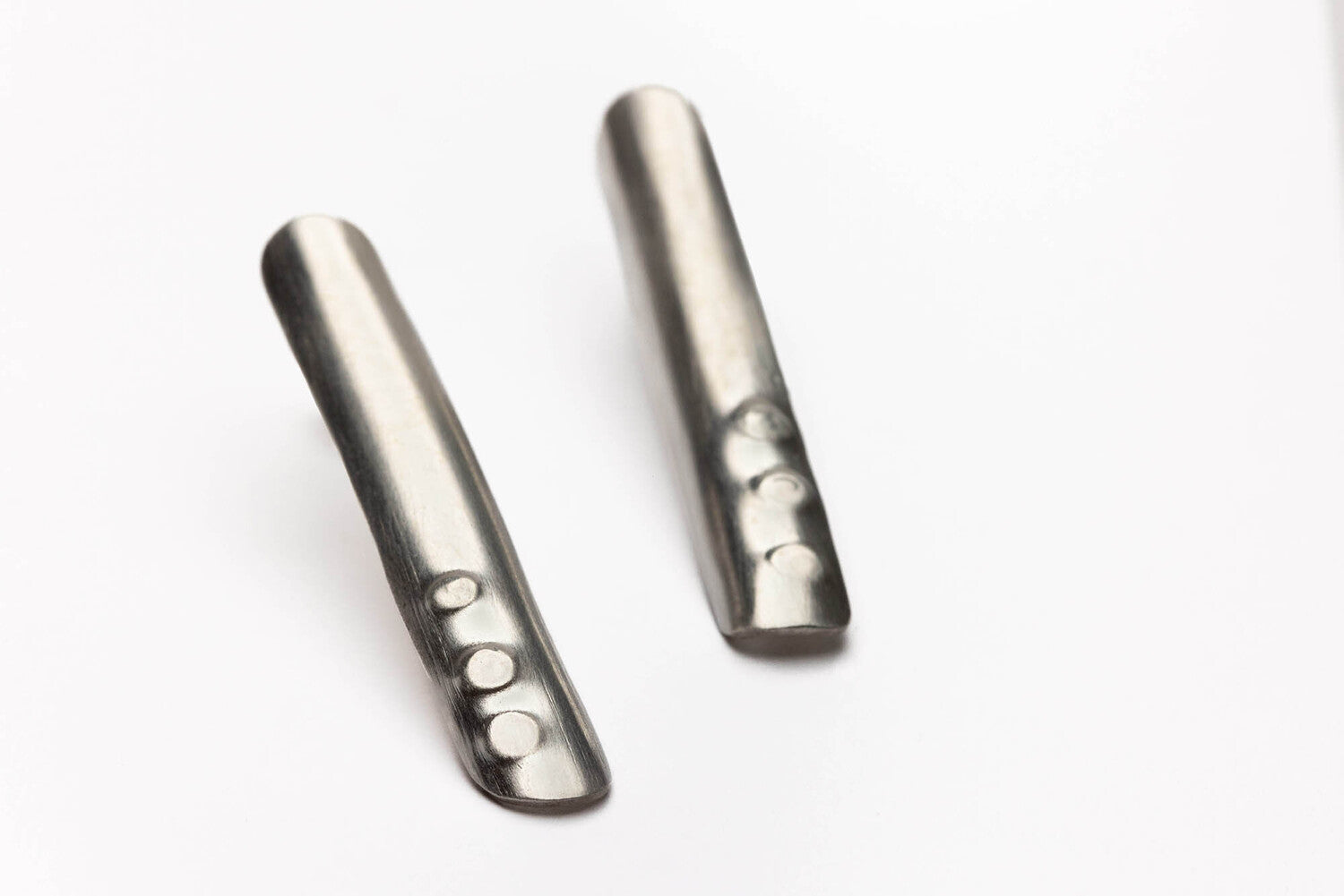 Quill silver