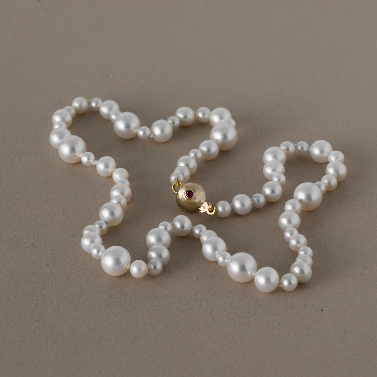 Ondina Freshwater Pearl Necklace