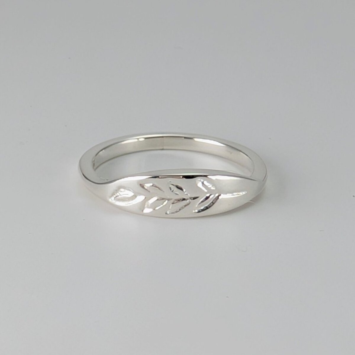 Hand-drawn leaf organic sterling silver signet ring