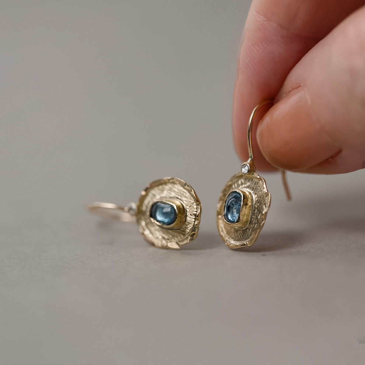 Florin Aquamarine Diamond Earrings