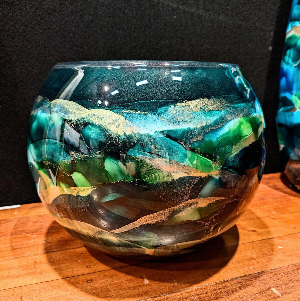 Hand painted pot (Green)