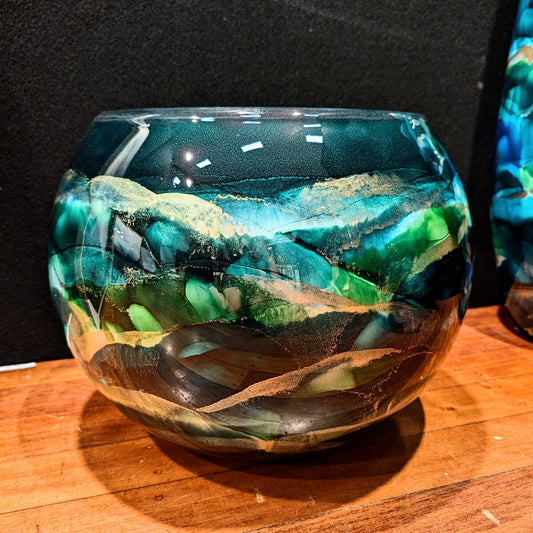 Hand painted pot (Green)