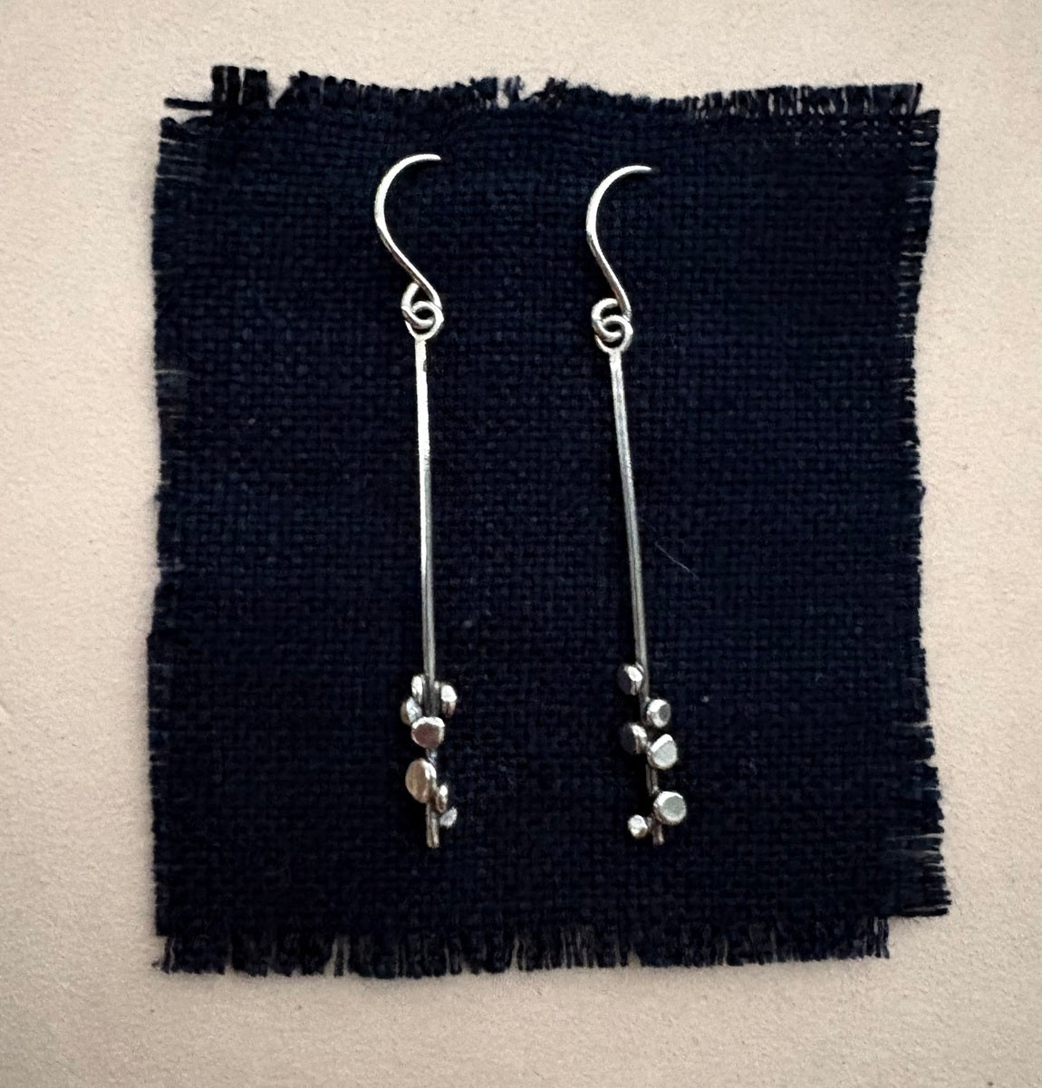 Bottlebrush Seed Earrings (HT21)