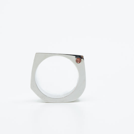 Geometric ring